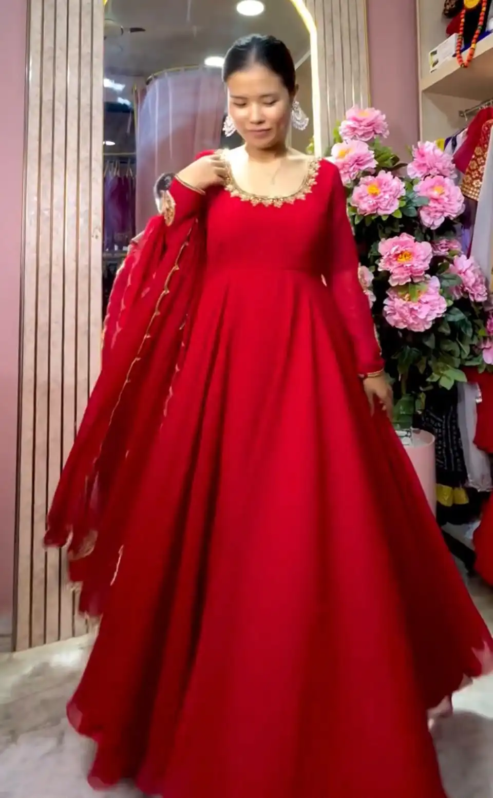 VLM 351 Red Fox Perfect for Wedding, Party, Durga Puja, Diwali, Anniversary –Georgette Gown. Now at just ₹2199. Delivery 4-6 Working Days. Shop now. | Gowns, Bollywood Gowns, Creative Gowns, Designer Gowns, Embroidered Gowns, Party Wear Gowns