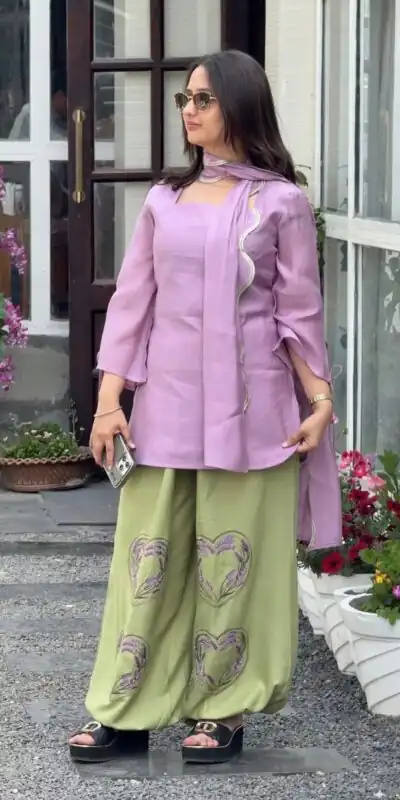 MD 3106 Lavender Mal Chanderi Salwar Suit Perfect for Wedding, Party, Baisakhi, Housewarming, Sangeet – Introductory Price ₹2249. Delivery 4-6 Working D | Jump Suits, Salwar suit, Casual Suits, Creative suits, Designer Suits, Palazzo Suits, Party Wear Suits, Patiala Suits, Straight Suits