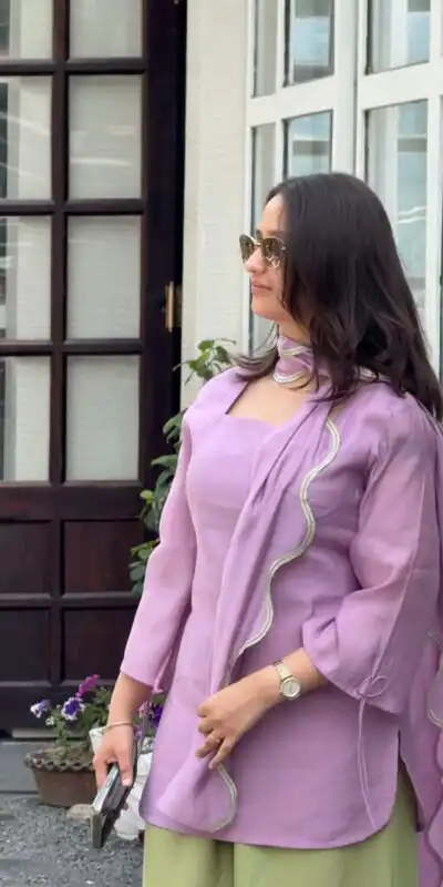 MD 3106 Lavender Mal Chanderi Salwar Suit Perfect for Wedding, Party, Baisakhi, Housewarming, Sangeet – Introductory Price ₹2249. Delivery 4-6 Working D | Jump Suits, Salwar suit, Casual Suits, Creative suits, Designer Suits, Palazzo Suits, Party Wear Suits, Patiala Suits, Straight Suits