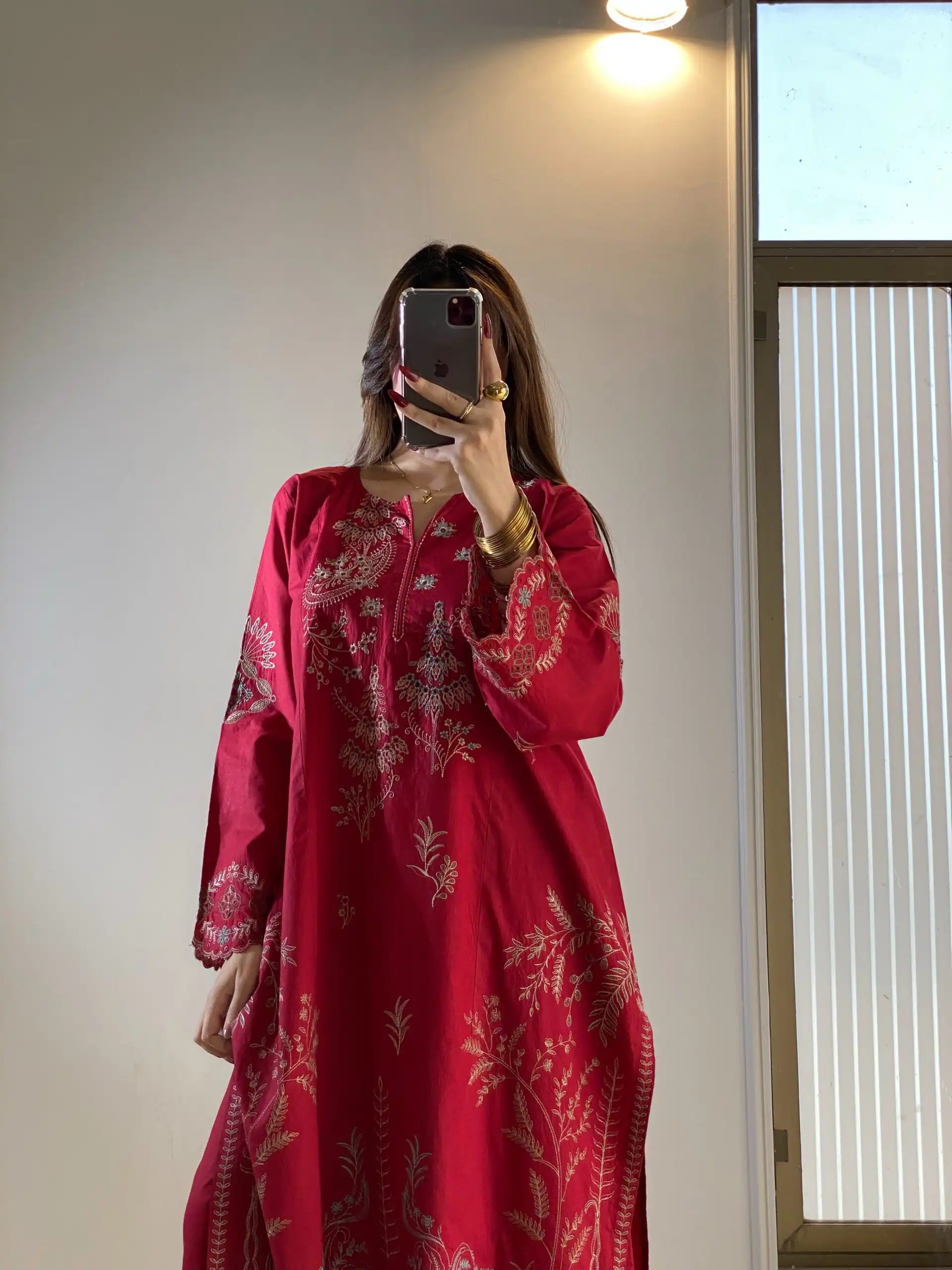 Graceful Red Mul Chanderi Embroidery Work Salwar Suit - Image 4