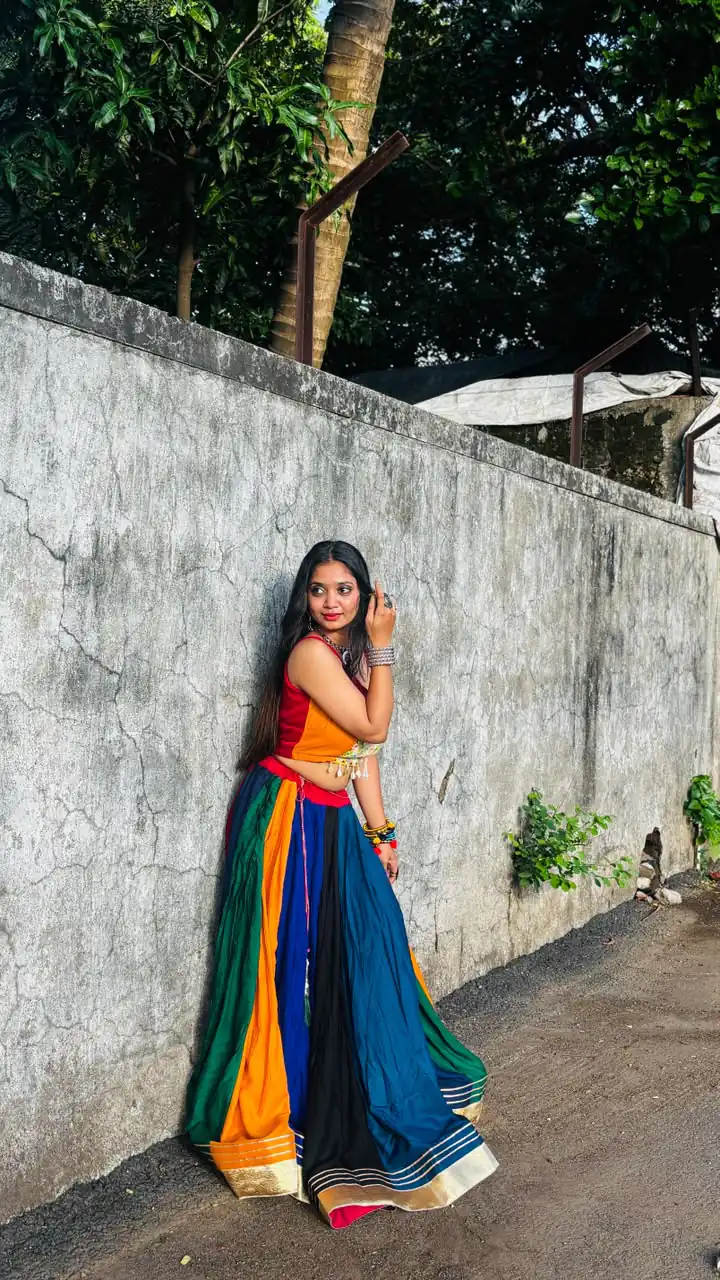 Trendy Multi Rayon Embroider Work Lehenga Choli - Image 5