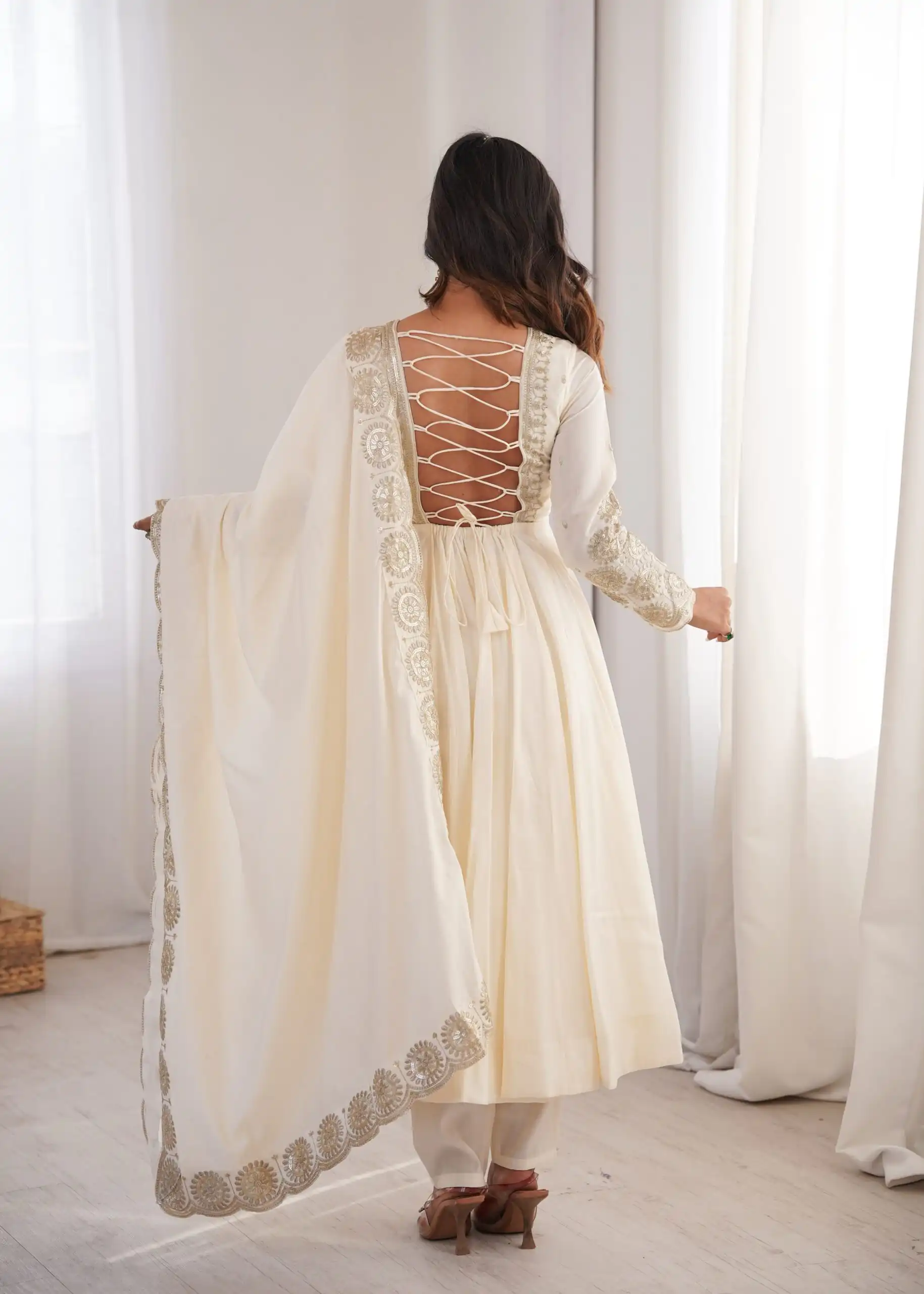 ZF 5026 White Colour Roman Silk Salwar Suit with Embroidery Work. Best Price ₹2399. Delivery 4-6 Working Days. Online Shop now. | Anarkali Suits, Bollywood Anarkali, Creative-Anarkali, Designer Anarkali, Embroidered Anarkali, Party Wear Anarkali