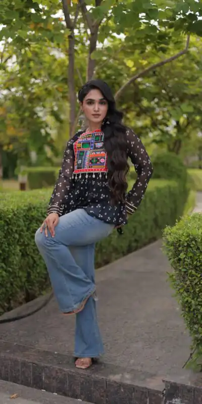 KA 5079 Black Fox Georgette Kurti with Lace Work & Mirror Work. Affordable Price ₹2719. Delivery 4-6 Working Days. Shop now. | Kurti, Bollywood Kurti, Creative Kurtis, Designer Kurti, Party Wear Kurti, Selfie Kurti