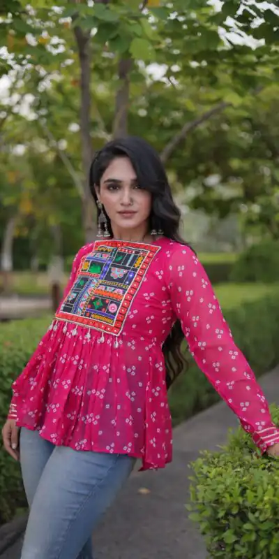 KA 5079 Pink Fox Georgette Kurti with Lace Work & Mirror Work. Affordable Price ₹2719. Delivery 4-6 Working Days. Shop now. | Kurti, Bollywood Kurti, Creative Kurtis, Designer Kurti, Party Wear Kurti, Selfie Kurti