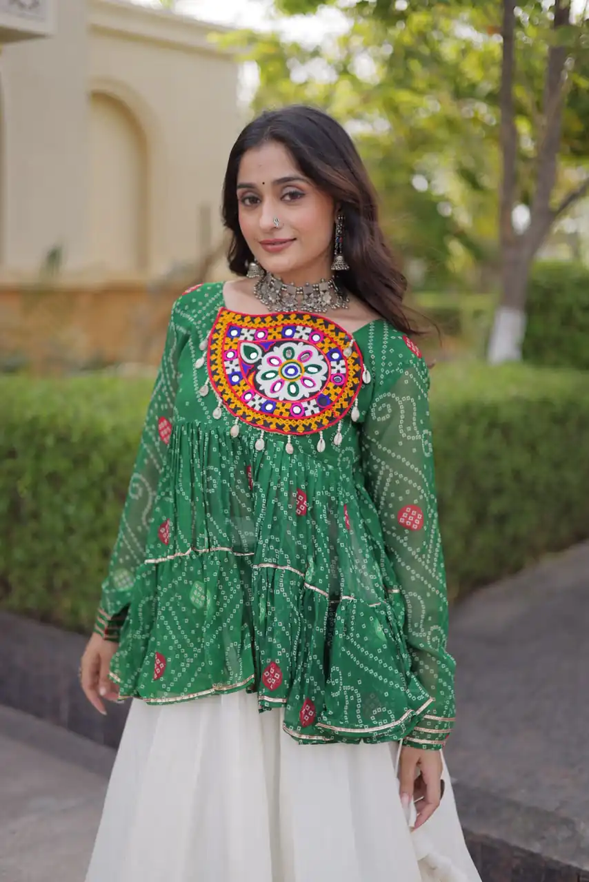 KA 5084 Green Kora Cotton Lehenga Choli erfect for Wedding, Party, Haldi, Traditional Day, Makar Sankranti – . Special Price ₹2799. Delivery 4-6 Working | Lehenga, Bollywood Lehenga, Creative Lehenga, Designer Lehenga, Embroidered Lehenga, Party Wear Lehenga
