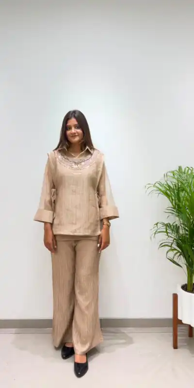 BE 485 Cream Colour | Brown Salsa Silk Kurti with Hand Work. Get it for ₹2249. Delivery 4-6 Working Days. Online Shop now. | Kurti, Bollywood Kurti, Creative Kurtis, Designer Kurti, Party Wear Kurti, Selfie Kurti