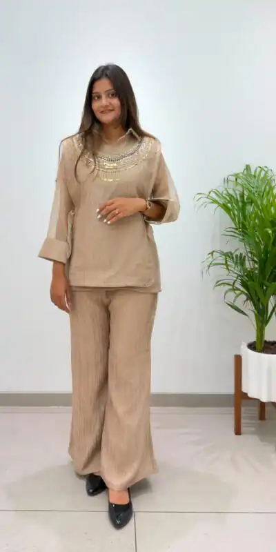 BE 485 Cream Colour | Brown Salsa Silk Kurti with Hand Work. Get it for ₹2249. Delivery 4-6 Working Days. Online Shop now. | Kurti, Bollywood Kurti, Creative Kurtis, Designer Kurti, Party Wear Kurti, Selfie Kurti