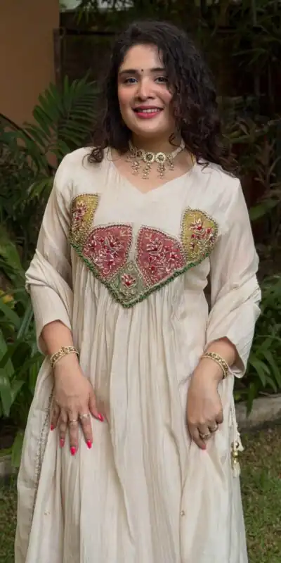 Alternative view of Glowing White Mal Chanderi Sequins Work Salwar Suit