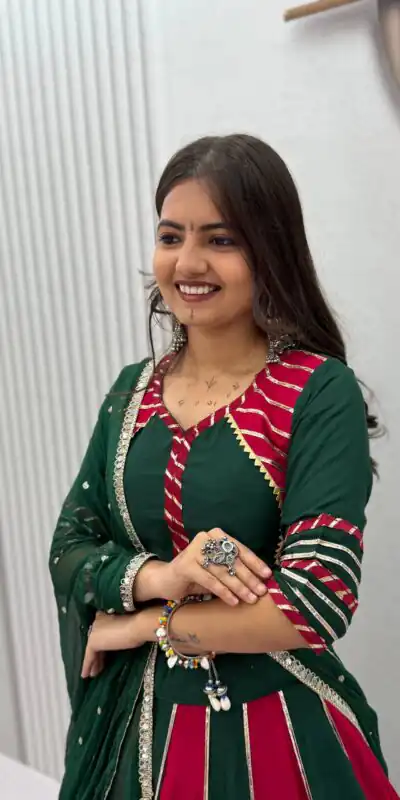 PC 589 Green in Pure Cotton Mirror Work & Gamthi Work Lehenga Choli . Exclusive Offer ₹2199. Delivery 4-6 Working Days. Shop now. | Lehenga, Bollywood Lehenga, Creative Lehenga, Designer Lehenga, Embroidered Lehenga, Party Wear Lehenga