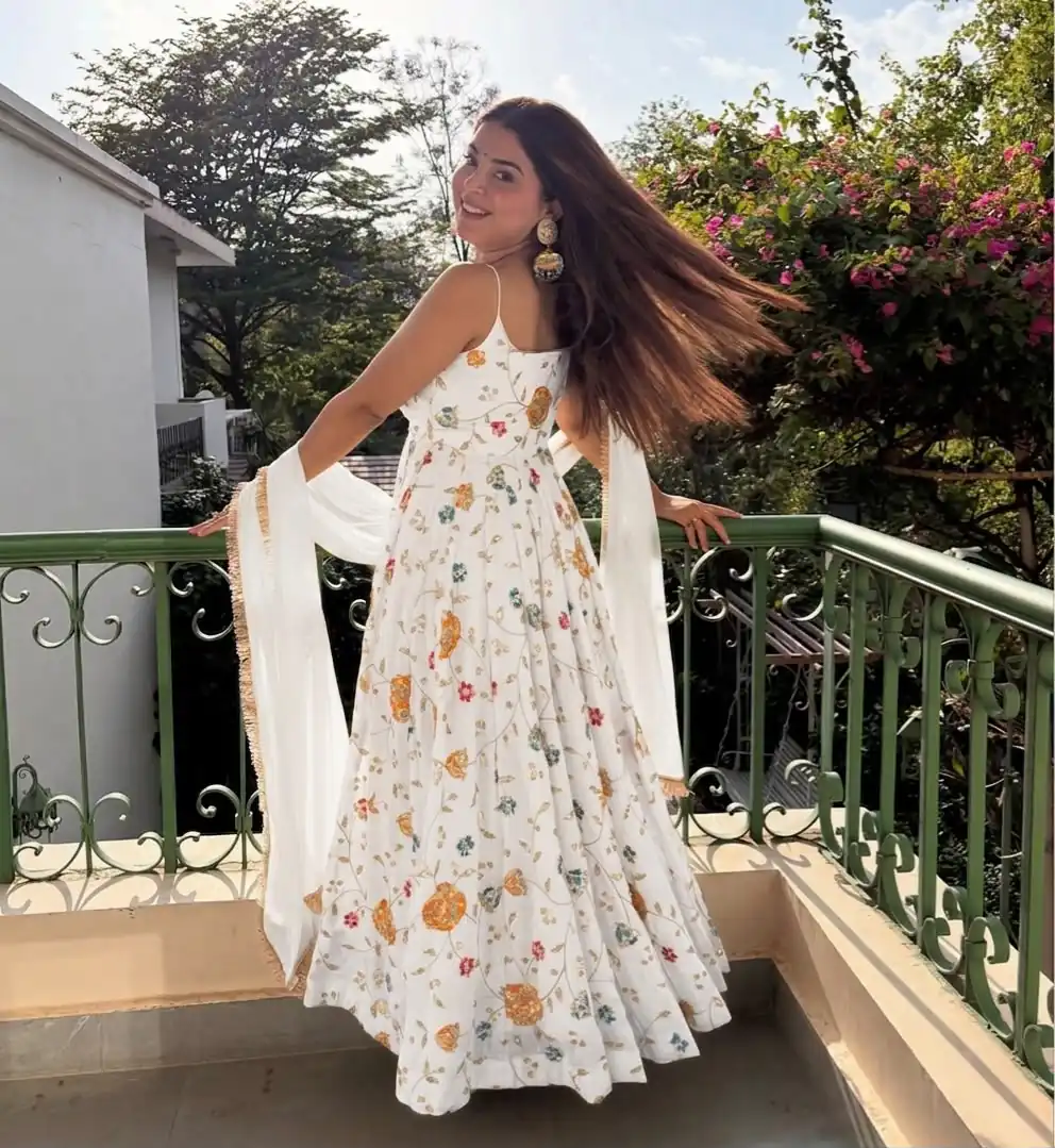 MF 521 White Crushi Silk Salwar Suit Perfect for Wedding, Party, Onam, Karwa Chauth, Housewarming – . Best Price ₹2399. Delivery 4-6 Working Days. Shop now. | Anarkali Suits, Bollywood Anarkali, Creative-Anarkali, Designer Anarkali, Embroidered Anarkali, Party Wear Anarkali