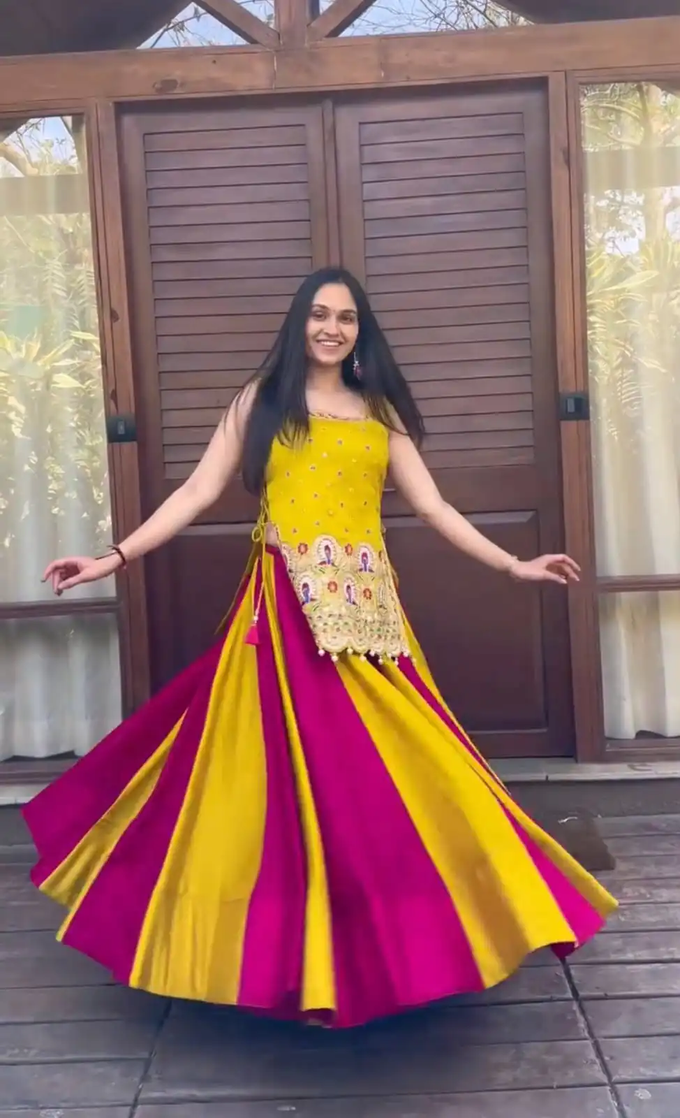 PC 592 Yellow in Color Vichitra Silk Embroidery Work Lehenga Choli . Now at just ₹3149. Delivery 4-6 Working Days. Shop now. | Lehenga, Bollywood Lehenga, Creative Lehenga, Designer Lehenga, Embroidered Lehenga, Party Wear Lehenga